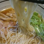 麺屋 焔 - 麺アップ