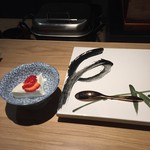 すし処 稽司 - デザートは杏仁豆腐