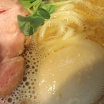 燦燦斗 - 味玉も美味しそうです！