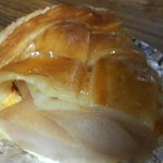 マミーズ・アン・スリール - アップルパイ（紅玉）　カット