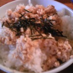 つぼの華 - 鳥そぼろ丼　280-
      (miniじゃないです(^^)