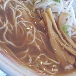 麺屋 - ｼﾝﾌﾟﾙな味の構成でﾊﾞﾗﾝｽに気を付けたやわらかい味の醤油ﾗｰﾒﾝ