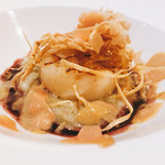 restaurant hache - ホタテと牛蒡のピュレ　削ったフォアグラ