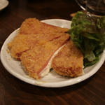 やきとん えん家 - スパムチーズカツ