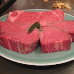 鉄板焼ステーキ 喜扇亭 - 長崎牛のフィレと鳥取牛のサーロイン