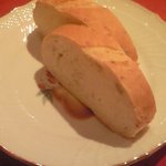 ラ・コメータ - Ａプランツォ 1200円 のパン
