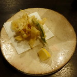 料理屋 壱 - 白魚とモロッコインゲンの天ぷら