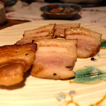 居酒屋 ぼったくり - 自家製ベーコンの炙り
