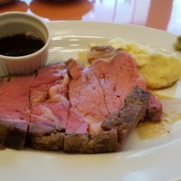 トラットリア グランボッカ - ローストビーフランチ　200g　なんて柔らかくておいしい！