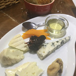 ビストロ ティアボ - 