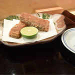 はらまさ - 燻製した鰻の唐揚げ