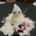 モンプチコションローズ - 28年12月　雪だるま　クリームチーズムース、ライチシャーベット