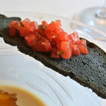 フランス料理/ワインダイニング　ラ・ベル・エポック / バロン オークラ - ラ･ベル･エポック・竹炭のフォカッチャ(2016.09)