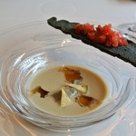 フランス料理/ワインダイニング　ラ・ベル・エポック / バロン オークラ - ラ･ベル･エポック・秋ナスの冷製ポタージュ(2016.09)