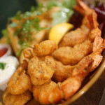 オペラ - ケイジャンフリット盛り