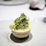 ラチュレ - カボスとホワイトチョコのバシュラン仕立て　ミルクアイス
      