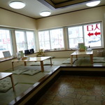 らーめんよつ葉 - 小上がり