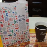 Misuta Donatsu - 袋とコーヒー