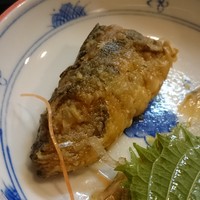 よし梅 人形町本店 - 刺身の盛り合わせ御膳のアジの南蛮漬け