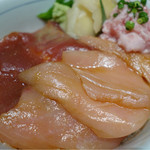 目利きの銀次 - づけまぐろ二種とまぐろたたき丼