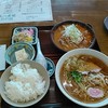 もつ煮屋 日の出食堂