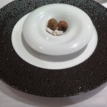 ポンテ デル ピアット - 始まりの一口料理（豚肉をオリーブに詰めたフリット）