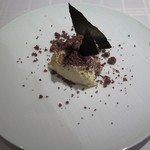 ポンテ デル ピアット - デザート（ティラミス　チョコレートパウダー添え）