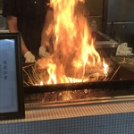 【2016年10月】藁焼きしているのが分かるよね。