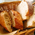 ア・ビアント - ランチのパン