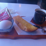 カフェドサンラーク - ブレンドコーヒーとモーニングサービス