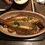 コリス - カレイのロースト、じゃがいもの上に
      こないだのよりは小さめ？でもこのボリューム