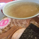 蜂屋食堂 - 澄んでます。魚介系が主張してますね