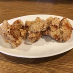 麺喰い メン太ジスタ - 唐揚げハーフ 3個280円