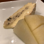 フラテッロ - チーズと洋梨