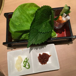 本格焼肉・韓国家庭料理 食辛房 - 