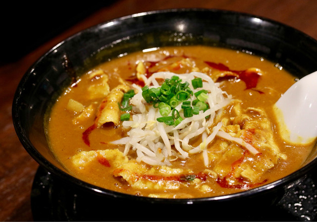 閉店 うまこくカレーらーめん 中区錦三丁目店 栄 名古屋 ラーメン 食べログ