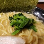 横浜家系ラーメン 三ノ宮商店マックス - 