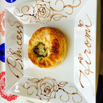 BUTLERS CAFE - 