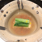 日本料理 晴山 - 煮物 海老芋とイクラ