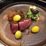 日本料理 晴山 - ジビエ 鴨肉焼き、つくね、壬生菜椎茸和え、銀杏