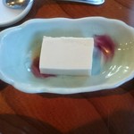 本田 - ピーナッツ豆腐
      甘くて濃厚な味
      これ、おいしかったです