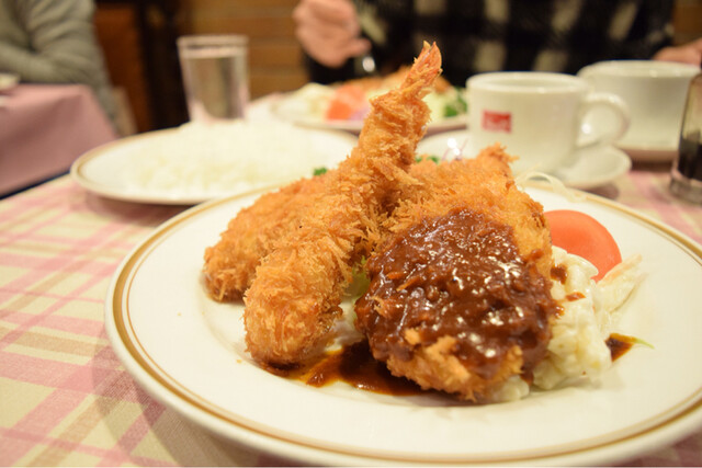 銀座スイス 本店>