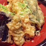 かたつむり - 魚天丼（1,260円）