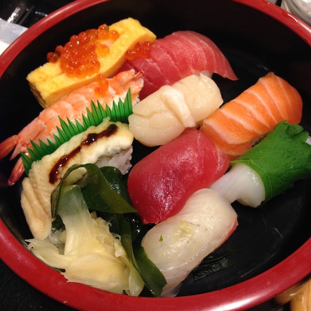 郡山だけど まぐろが美味しかったよ By 鈴鹿 魚河岸処 仙 郡山店 旧店名 どん辰 郡山 海鮮丼 食べログ