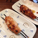 とりの蔵 - つくね（塩、タレ）