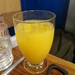 森のピザ工房 ルヴォワール - オレンジジュース(300円)