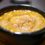 シチューとカレーの専門店 銀座 古川 - クリームカレー　グツグツと煮立って供されます