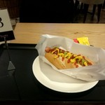 タリーズコーヒー - コーヒーは淹れたてを後から運んでくれます