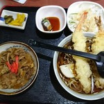 紋兵衛 - 天麩羅蕎麦とブタ丼のセット