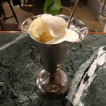 サンバレーホテル - ダニバニラ